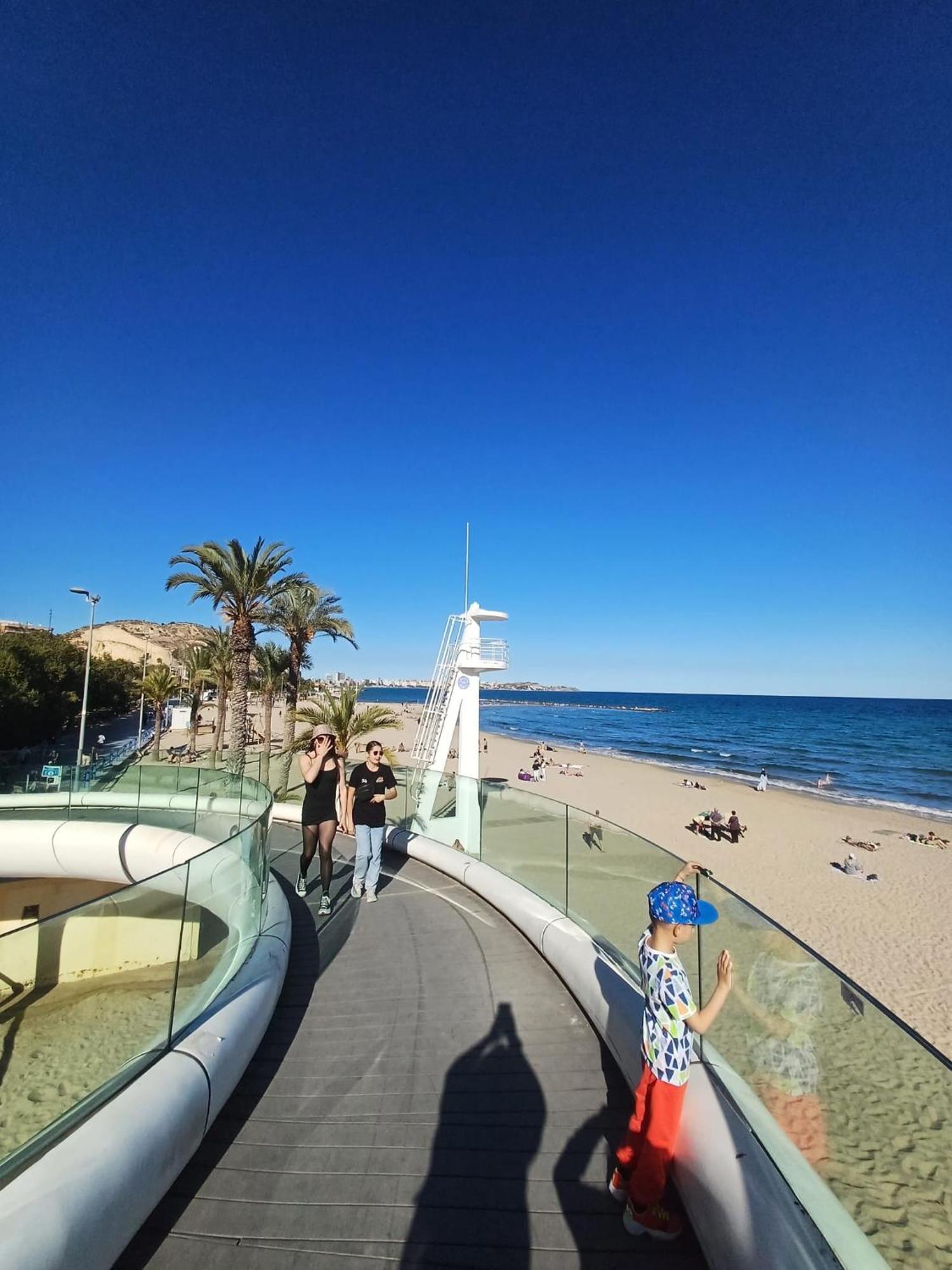 Alicante Postiguet Studios Экстерьер фото