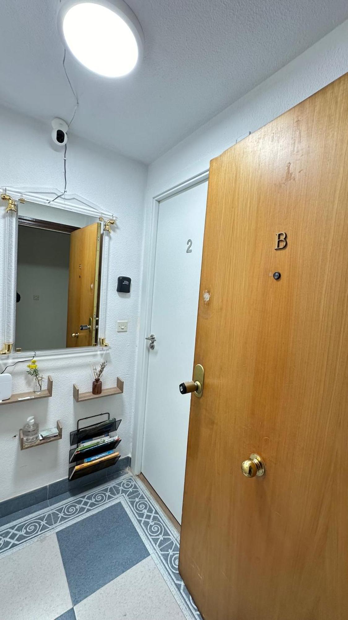 Alicante Postiguet Studios Экстерьер фото